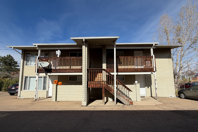 Exterior - Prime Location 2-Bedroom Apartment Near CU & 28th Street