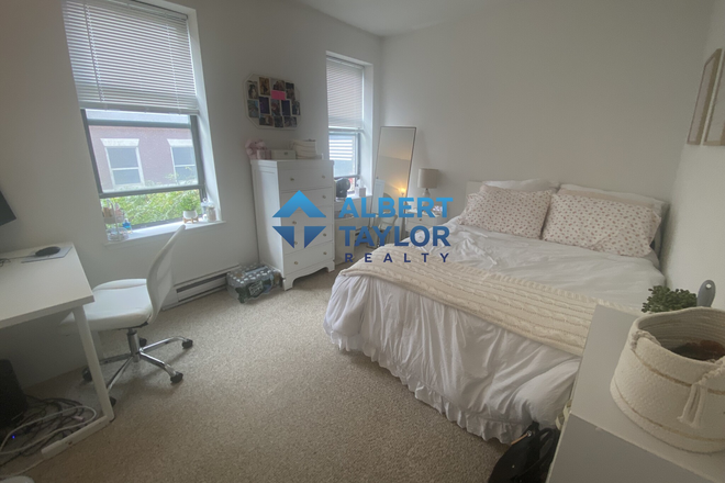 Bedroom #2 - 4 Bed 1 bath in South End!! Apartments