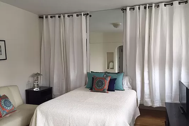 Bed - Quiet, clean Room Townhome