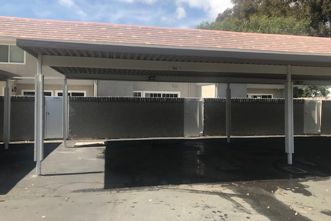 Back door and car-port parking - 21808 Lake Vista Drive,  20-minute drive to UCI, 5-minute drive to Chapman University Irvine campus Condo