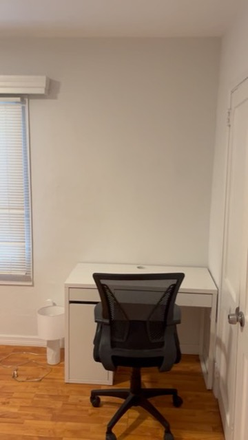 bedroom - Bedroom and bathroom for rent
