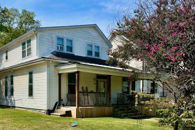 Front of house - Sylvan Heights 2br 1bath