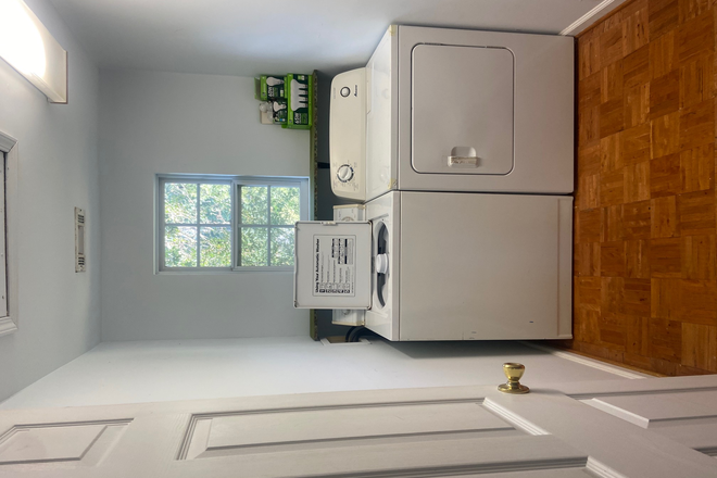 laundry room - Brick Home with fence & double garage ...Tanner Drive near Decatur, Scottdale, Perimeter