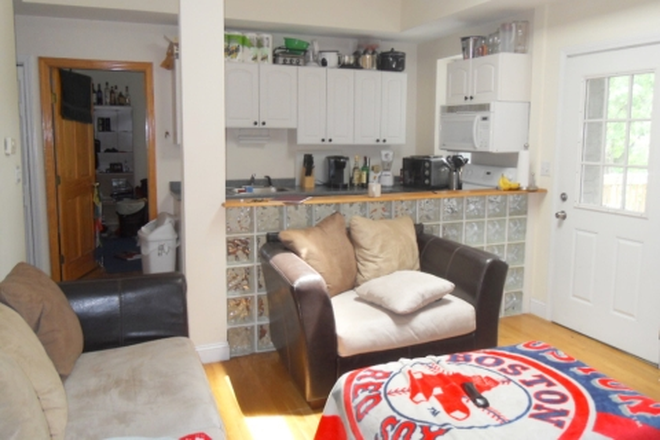 Photo - 1800 Beacon St Apartments