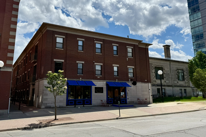 Exterior - Carnegie Apartments