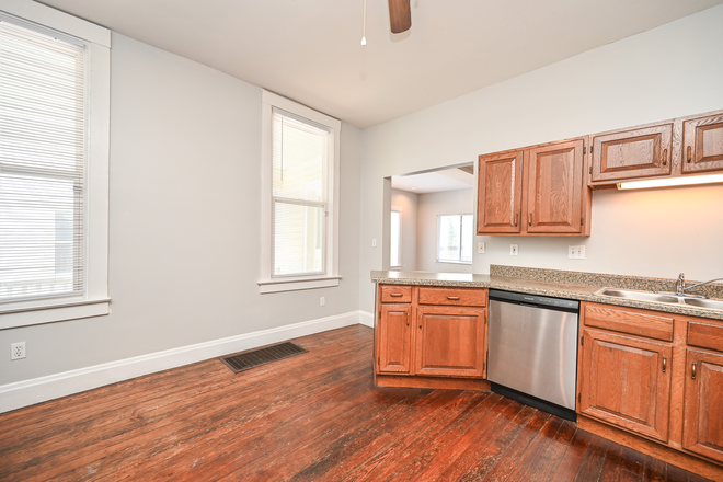 Interior - 411 Ada 4 Bedroom Home in CUF Neighborhood