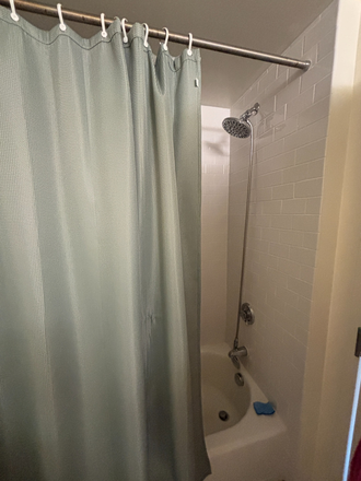 Bathroom - Shower and low bath - Harvard Trilogy Apartments