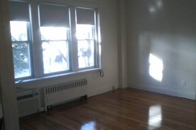 Hub Realty - Roommate Matching Program, available for September 1st Apartments