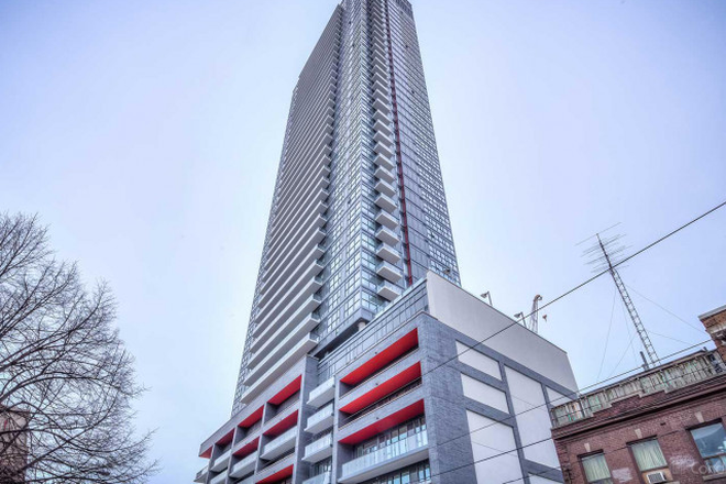 Exterior View - Female student seeking female (preferred) roommate to share 2 bed, 2 bath unit. Utilities included Condo