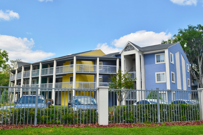 Outside view - Oakbrook Walk