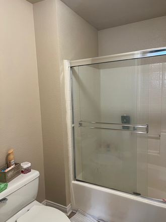 Bathroom - La Jolla Palms