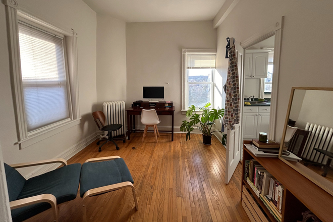 Bedroom (currently an office) - Unfurnished room in shared 2BR apt for female-Nassau St-Princeton