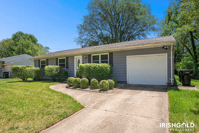 Front - 1704 Campeau St House