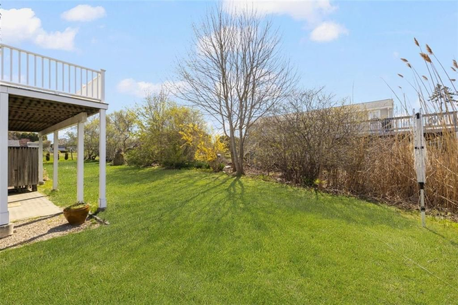 Backyard - Pt. Judith/Roger Wheeler NO FEE 42 Spruce Avenue Room(s) for Rent House