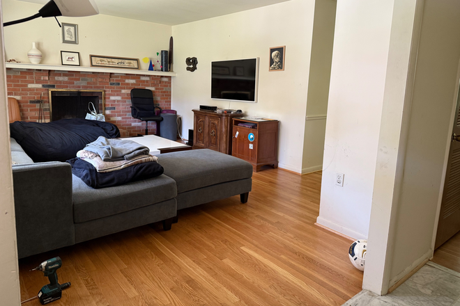 Photo - Single Family House Near Campus