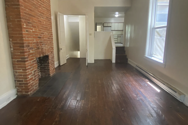 Living room - Room for Rent — Fall/Winter Sublet | Girls Only | Cat-Friendly Apartments