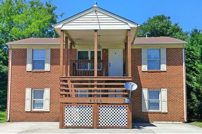 Front Exterior - ODUrent Offers College Favorite Duplexes! Rental