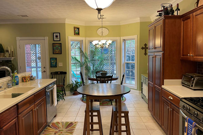Photo - 655 Belmonte Drive House