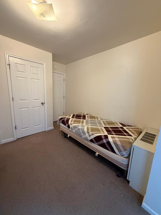 Bedroom - Summer Sublease Available Apartments