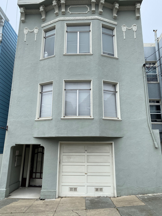 2760 McAllister St.  Half block from Golden Gate Park, on bus lines, and a short walk to USF - SUPER AFFORDABLE SPACIOUS FURNISHED ROOM FOR.ONE!  Walk to class,  coffee, market, GG Park Apartments