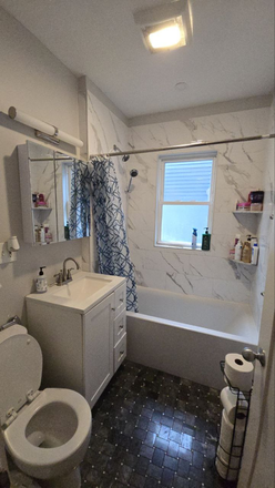 full bathroom - $1106 room in a 4b1.5b in Jamaica Plain Apartments