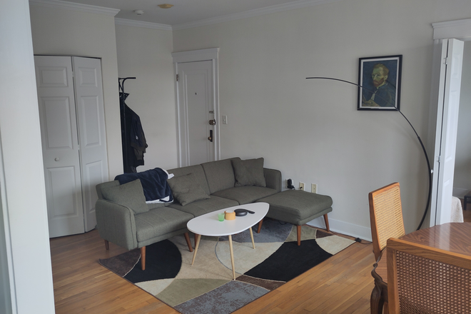 Living room - Lease transfer for 1-bed Apartments