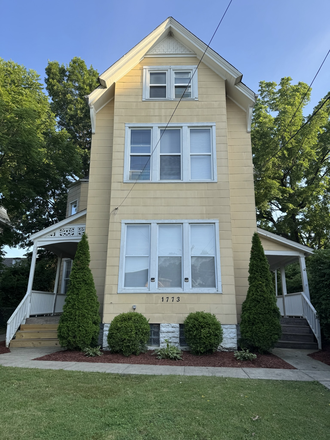 2 Porches! - 1773 Williams - Close to XU Campus House