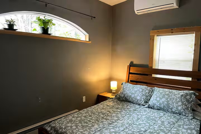 Bedroom - Summer Street 1 bedroom 1 bath apartment