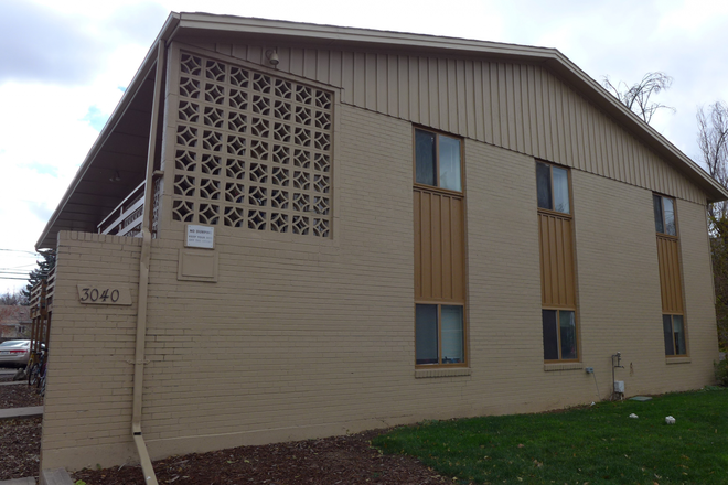 Outside - August Preleasing: 3040 Madison Ave #3 Apartments