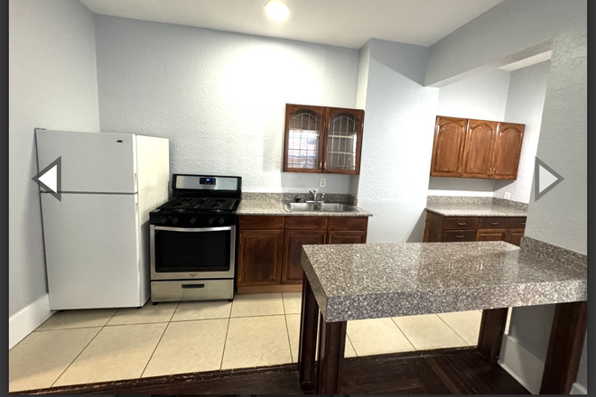 Kitchen - Jersey apartments in the heart of Salt Lake!