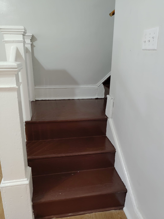 Steps - Classic Philly Home - 3 bed 2 Bath