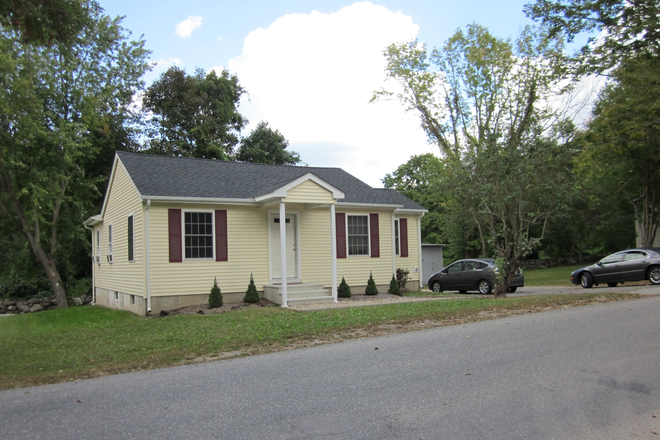 street view - THREE BEDROOM TWO FULL BATH AT COVENTRY LAKE House