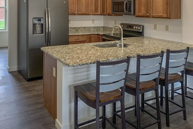 Kitchen - Gaslight Town House Fall 2026 Sublet