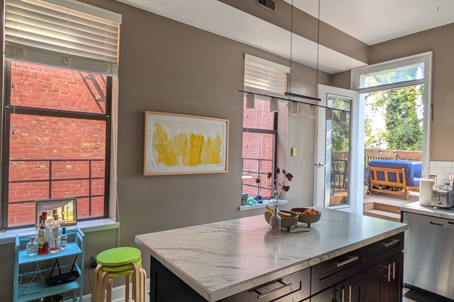 Kitchen - Beautiful Furnished 2 Bed Apartment for Winter/Spring Semester Sublet - Great Location, Quiet, Safe