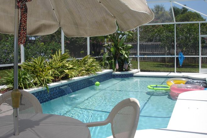 Pool - Room for rent in private home/2 miles campus, UCF, Orlando
