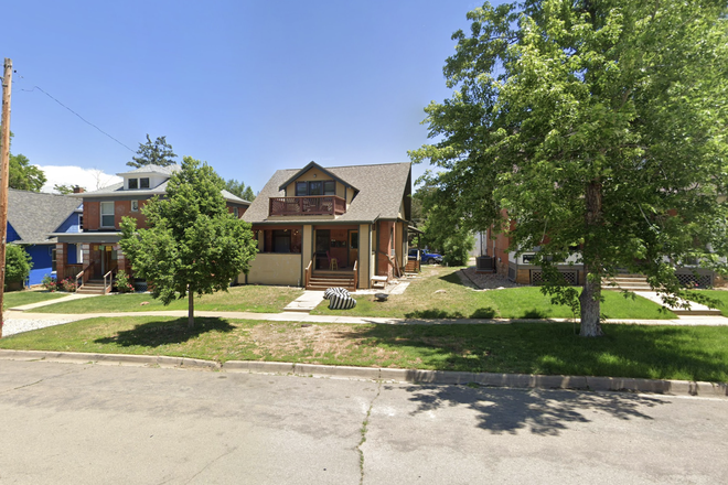 street view - 1134 10th St House