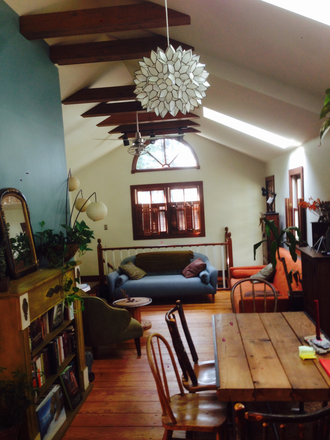 Shared Dining room /Living room area - Furnished room-Union St-Kingston House