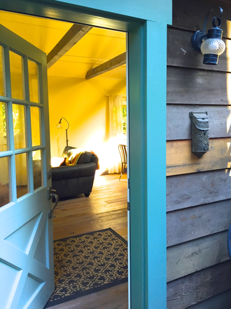 welcome - Charming cottage in then redwoods, walk to UCB and downtown Berkeley Rental