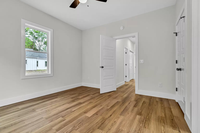 Bedroom - 2 Bedroom 2 Bathroom Single Family Home