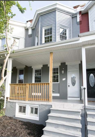 Front door - Beautiful townhouse (newly renovated) close to Homewood campus and Downtown Baltimore