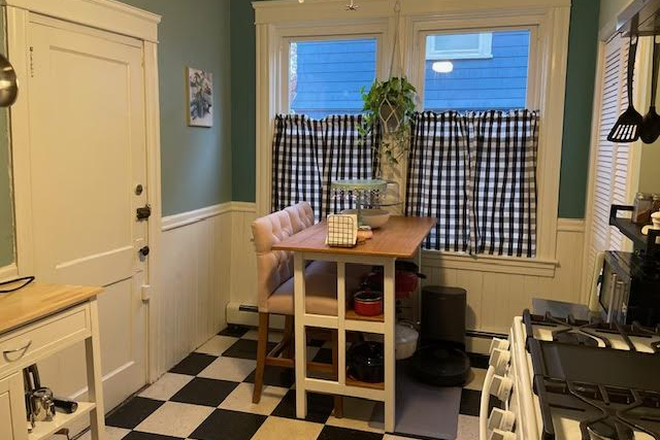Kitchen - 101 Carrington Ave. - Sunny 2-bedroom near intersection of Hope & Olney Apartments