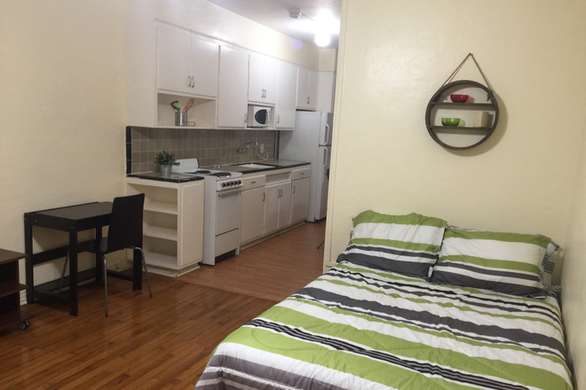 Living - Beautiful PRIVATE Apartment- Near Key Biscayne and One Block from Metrorail Station