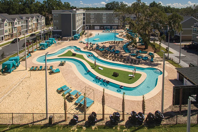 Lazy river - The Ridge at Gainesville Townhome