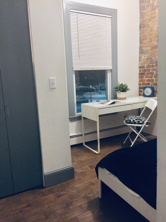 Bedroom - Available January 1st - Fully Furnished bedroom - Walk to Northeastern Apartments