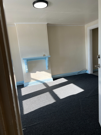 Living Rm - Ucity Chestnut House