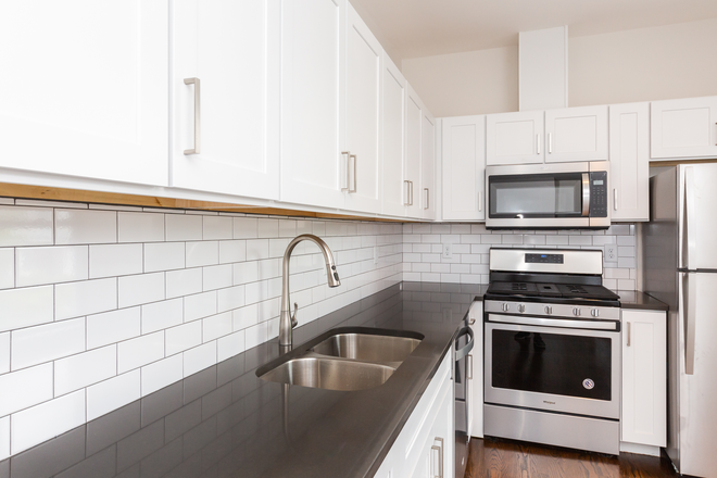 Call NOW for showings! 617-236-8550 - CLARY ST - *HALF FEE* RENOVATED OPEN CONCEPT INMAN SQ 3BR FOR *6/1/2026* W/ 1.5 BATH, LNDRY ON SITE Apartments