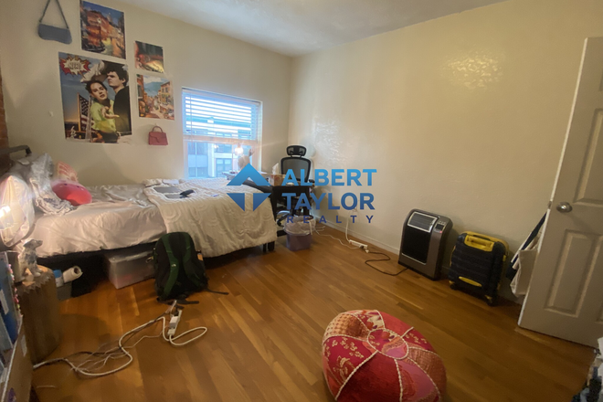 Bedroom #4 - 4-bed/2.5-Bath on Hammond!! Laundry in Unit!! Whole House!!