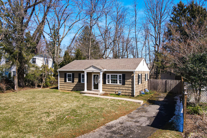 street view - 3BR home-S Harrison St-Princeton