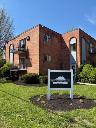Exterior - 3505 Telford St Apartments
