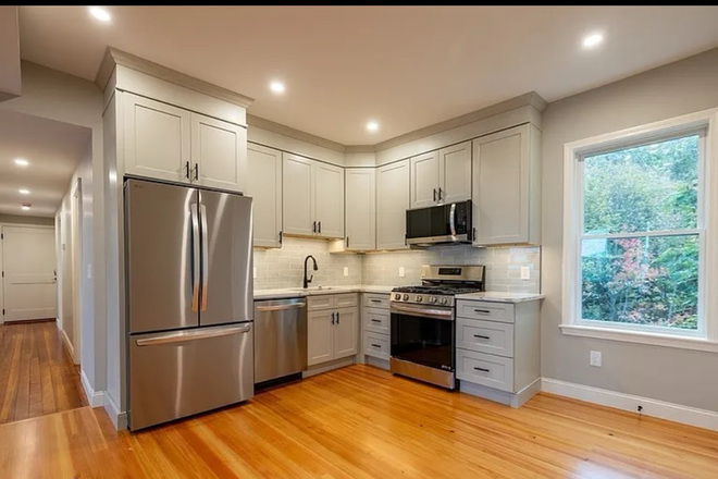 apartment - Umass/JFK/4B2B Apartments